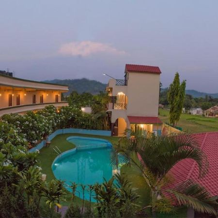 Corbett Ambience Resort Рамнагар Екстериор снимка